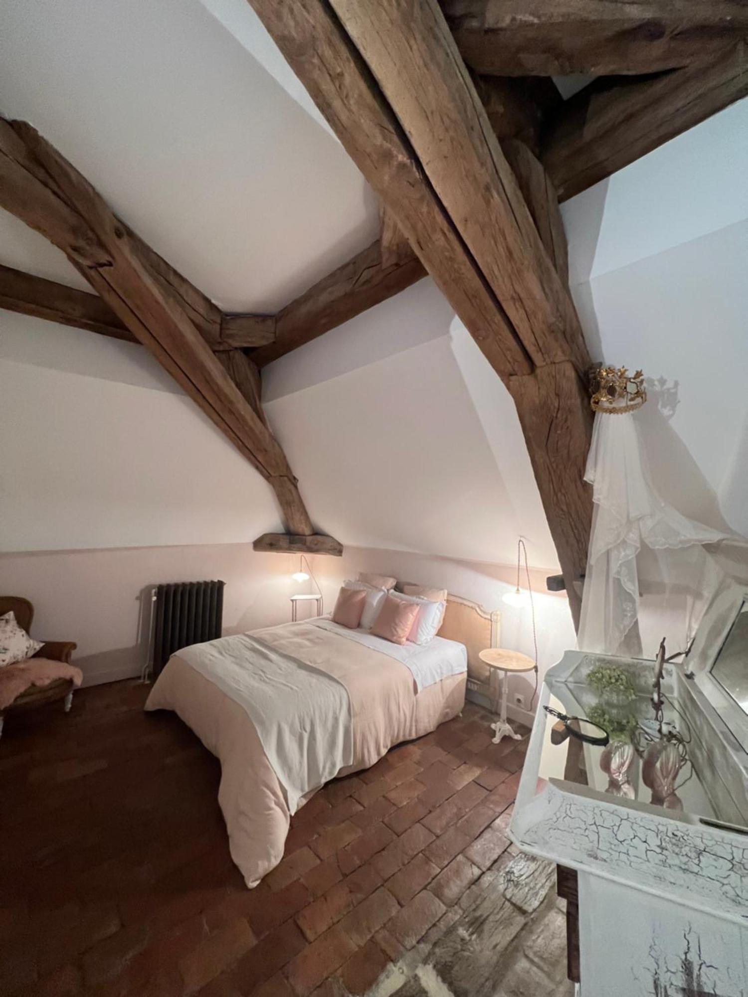 Branges  Chambre D'Hotes Madame מראה חיצוני תמונה